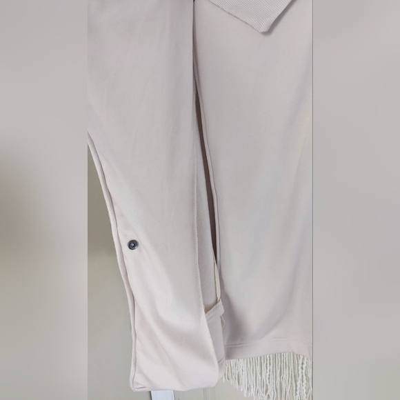 TAHARI Sport Wrap Sweater‎ Jacket with with faux leather on sleeves Size 2X - Picture 7 of 11